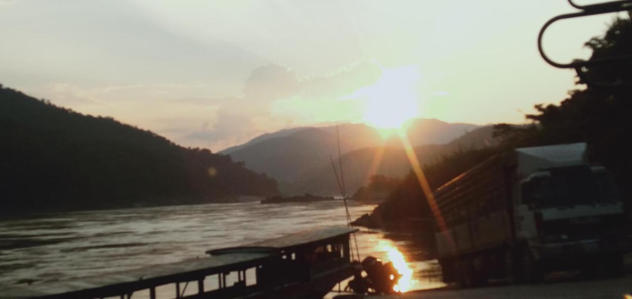 Villa Mekong Guesthouse Пакбенг Экстерьер фото